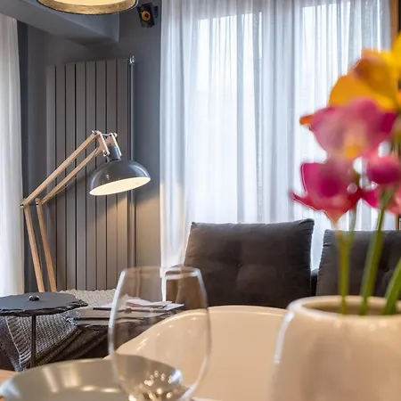 High-end Designer Aprt ➫ Ac&elevator&parking * Sofia