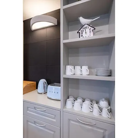 Apartment High-end Designer Aprt ➫ Ac&elevator&parking